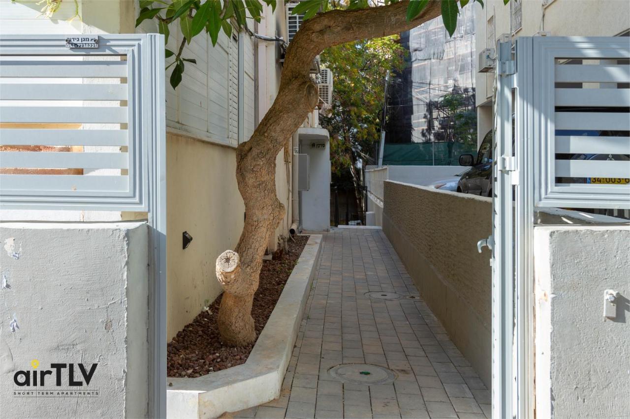Localz - Sirkin Apartment テル・アビブ エクステリア 写真