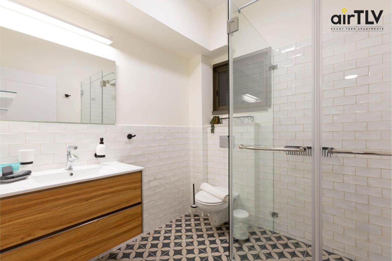 Localz - Sirkin Apartment テル・アビブ エクステリア 写真